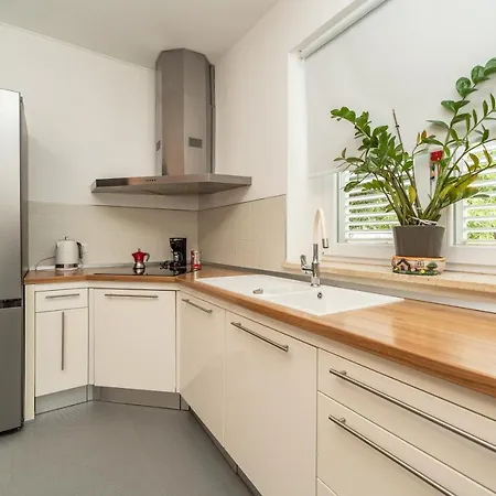 아파트 Vortex 자다르